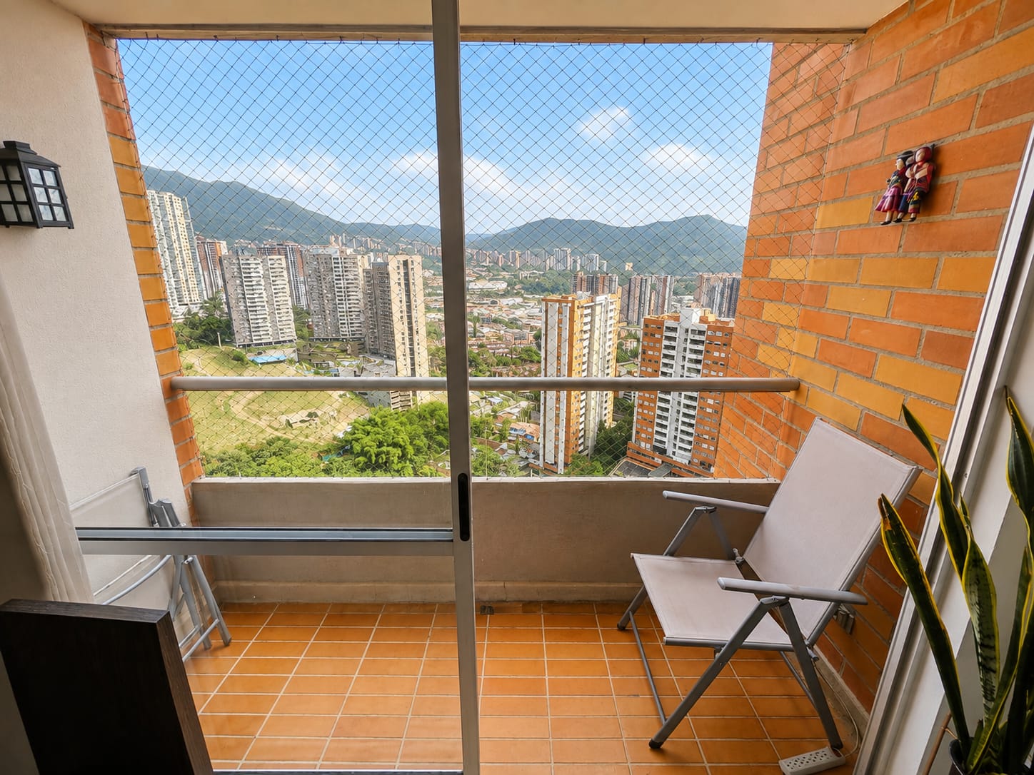 Apartamento en venta San Remo Sabaneta – Piso 25 con vista