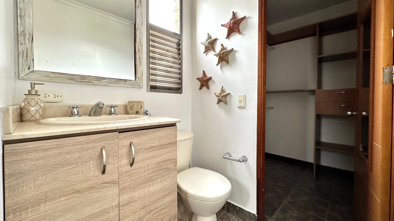 Apartamento para la venta en Poblado Milla de Oro Medellin