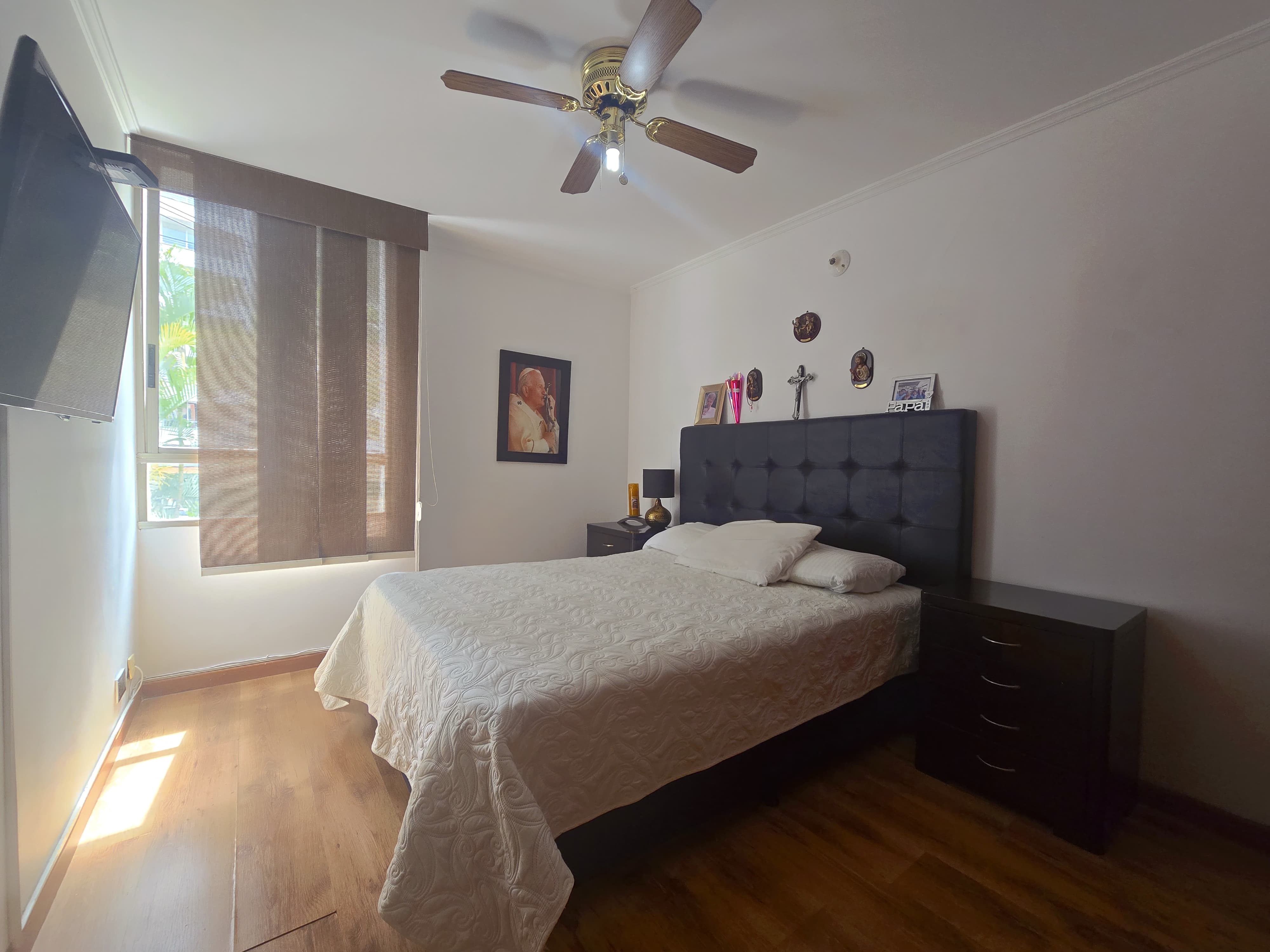 VENTA DE APARTAMENTO LOMA DE LOS BERNAL