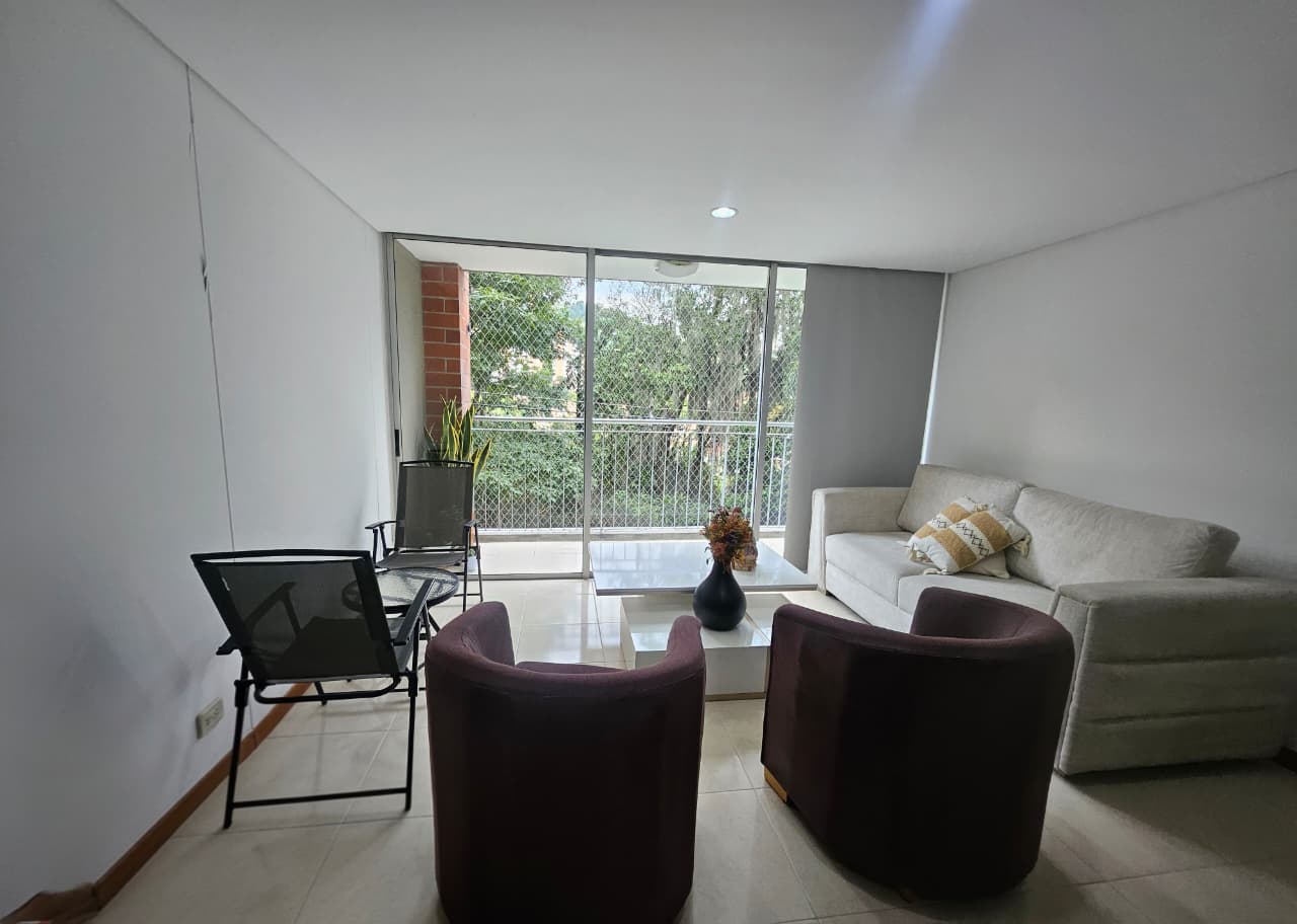 Apartamento para arriendo en Las Antillas Envigado