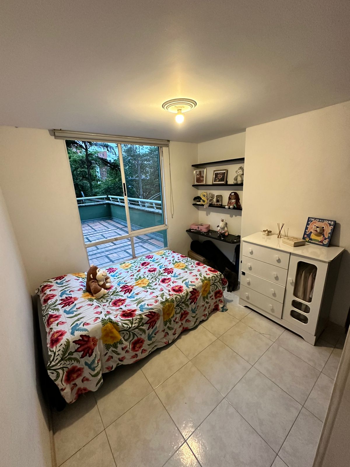 Apartamento en venta Medellin Loma de los Bernal