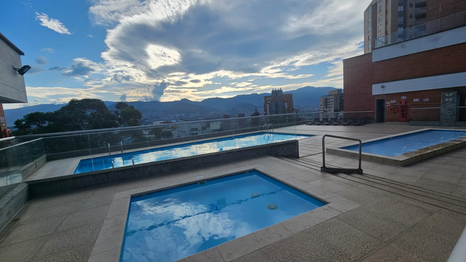 Apartamento en venta en Castropol Medellin