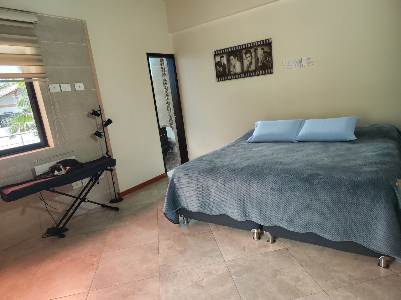 Casa para la venta INDEPENDIENTE en El Escobero parte baja