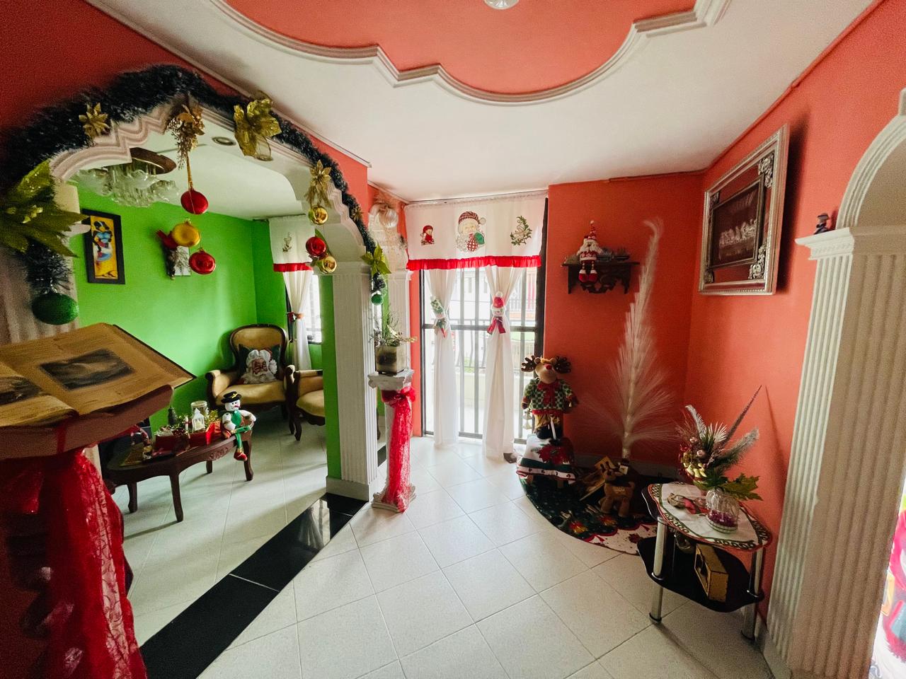 VENDO CASA EN ROBLEDO LOPEZ DE MESA MEDELLIN
