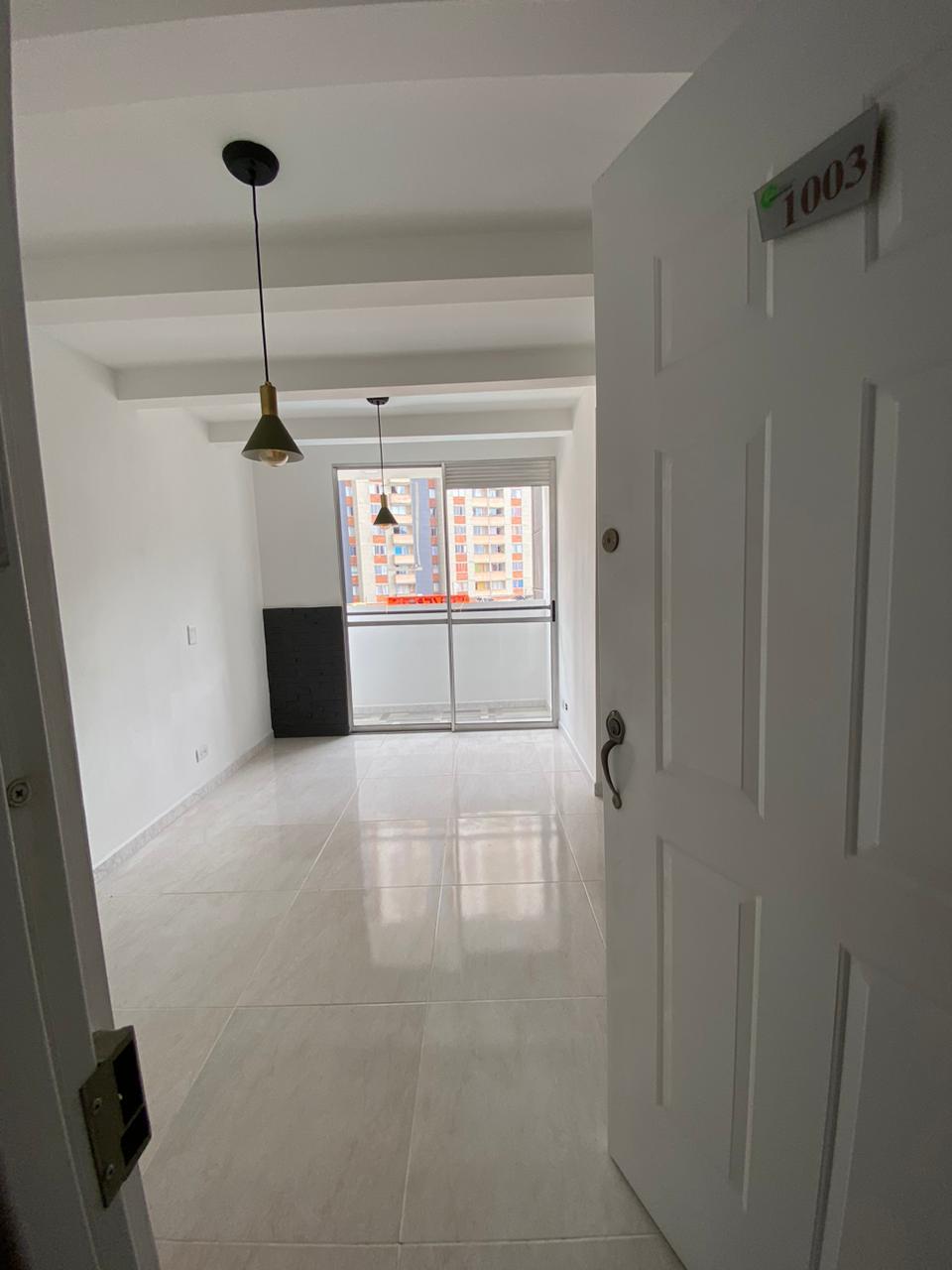 Apartamento en venta en Robledo Pajarito Sector Las Lunas