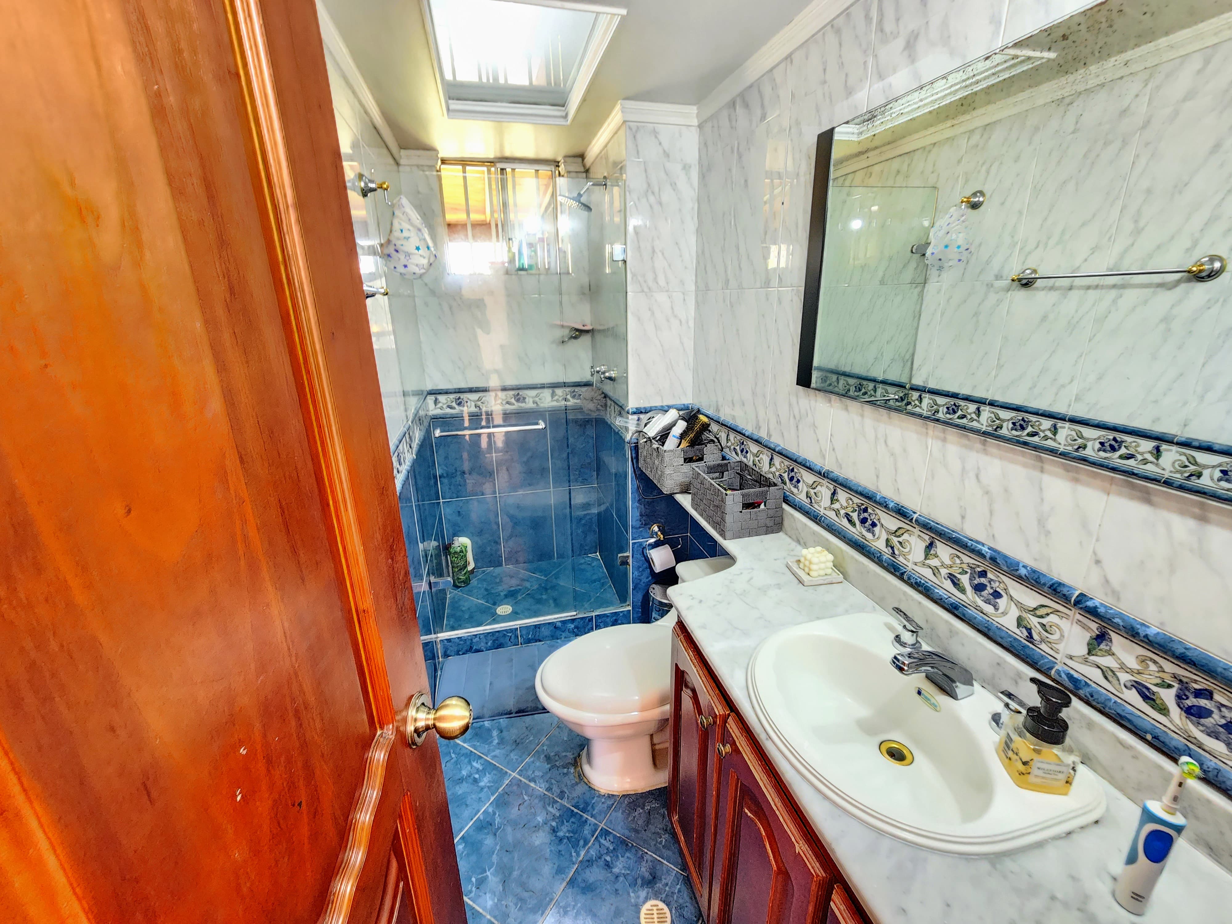 Casa en VENTA en La estrella, sector Suramerica