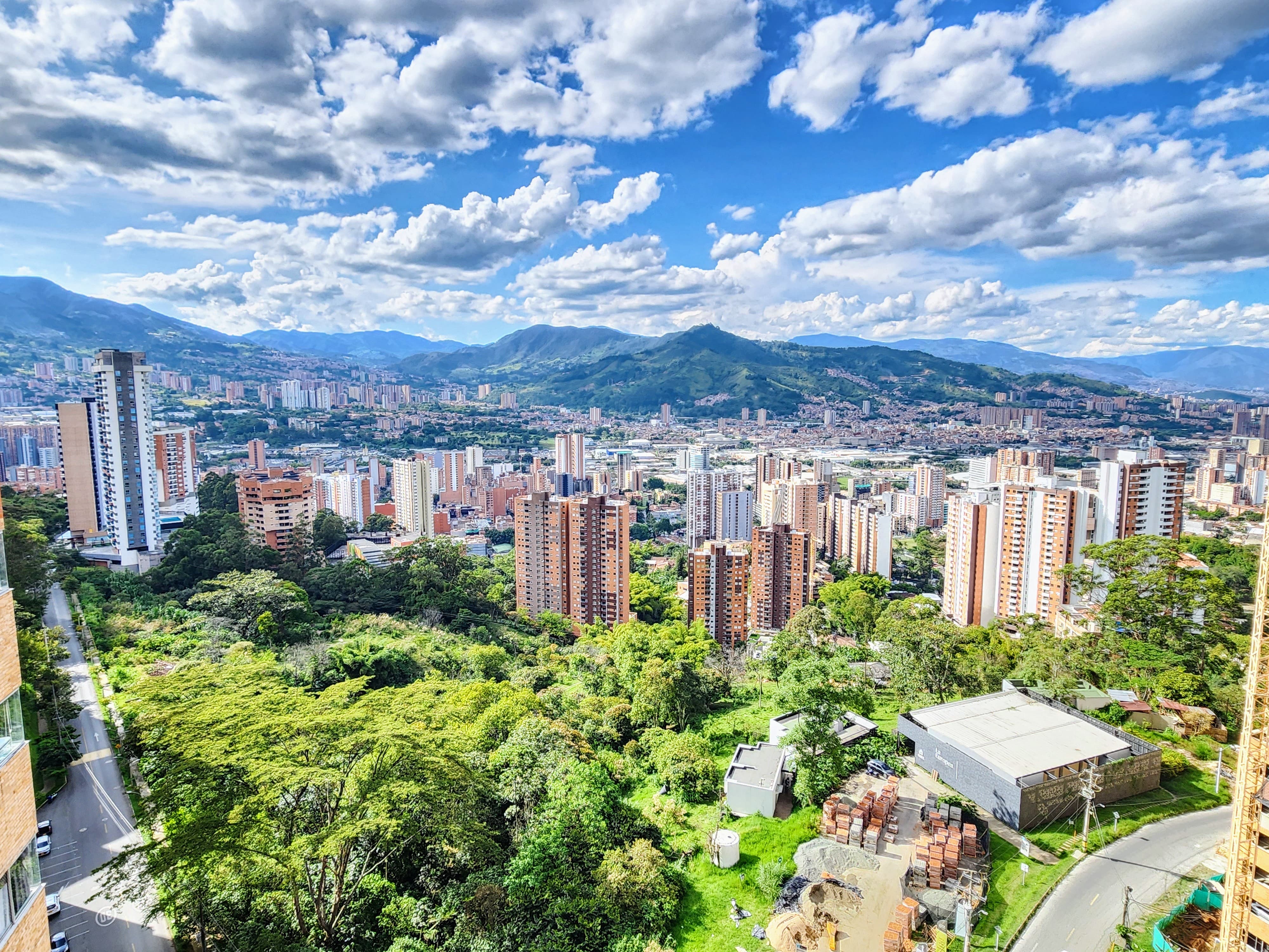 Penthouse en venta las lomitas sabaneta