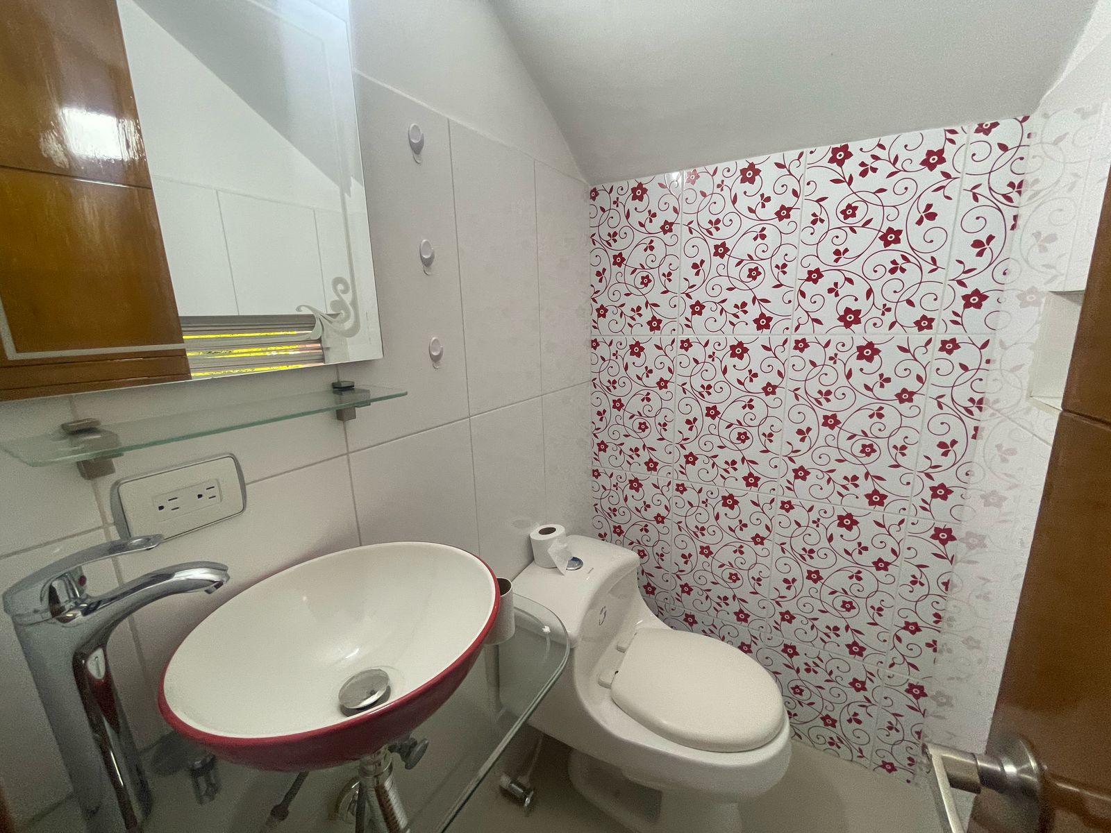 Casa para la venta en La Estrella Cerca del Parque - Antioquia