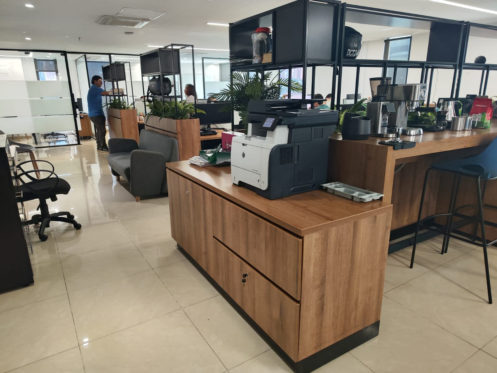 Oficina para  venta en la Aguacatala Medellín