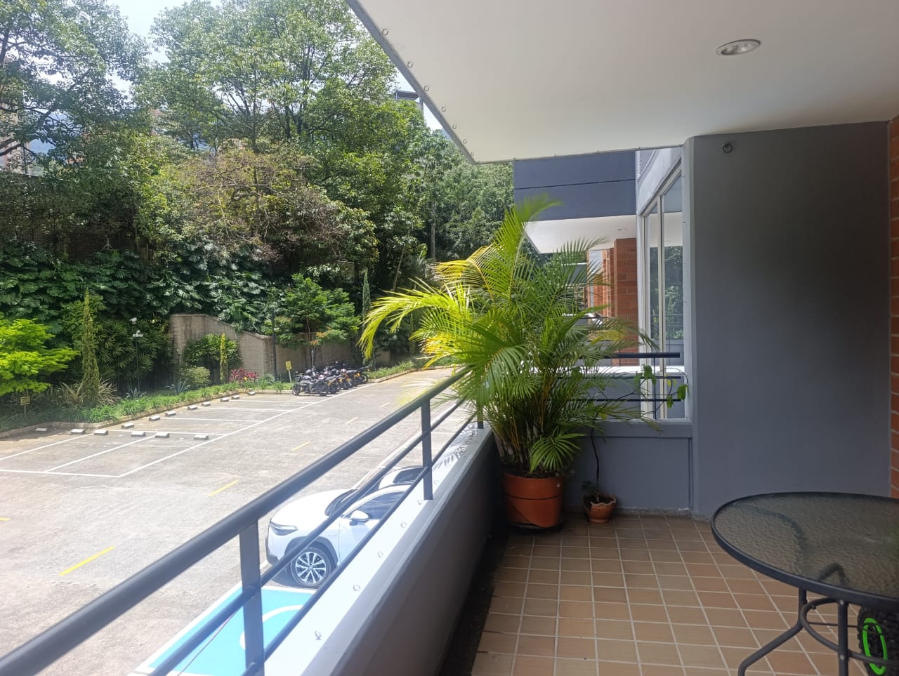 Apartamento en venta poblado Medellín sector el tesoro