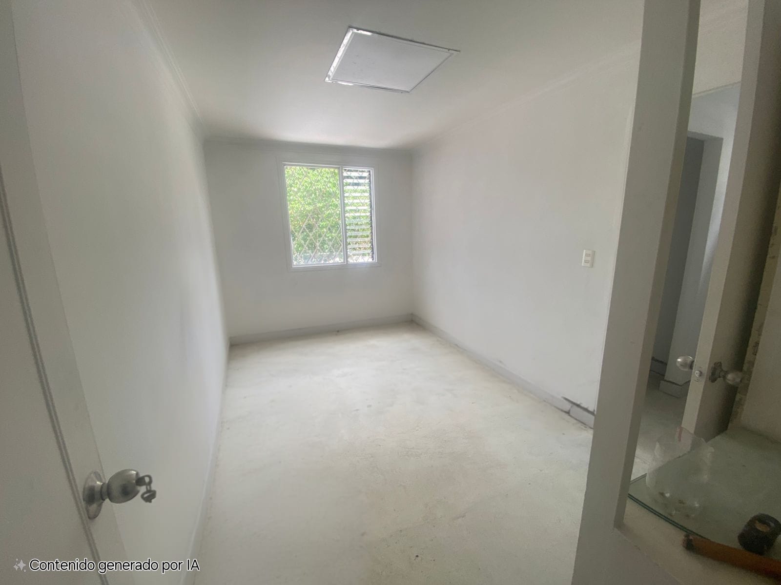 Arriendo Casa Comercial en la Aguacatala Medellin