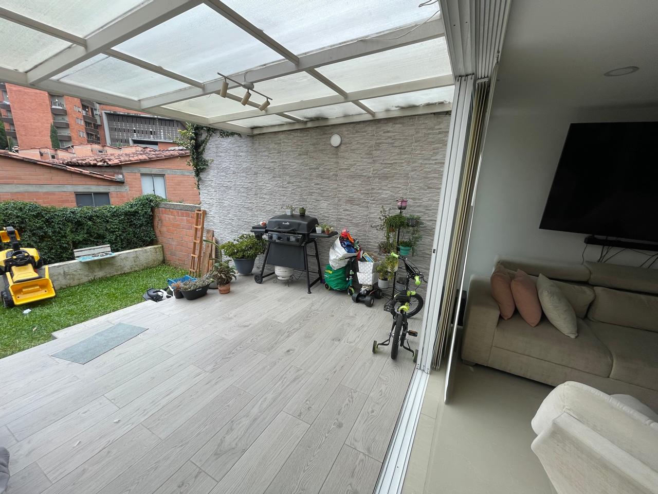 Se vende casa en belén La mota