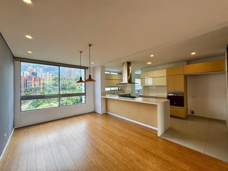Apartamento en venta  en el Poblado los Balsos Medellín