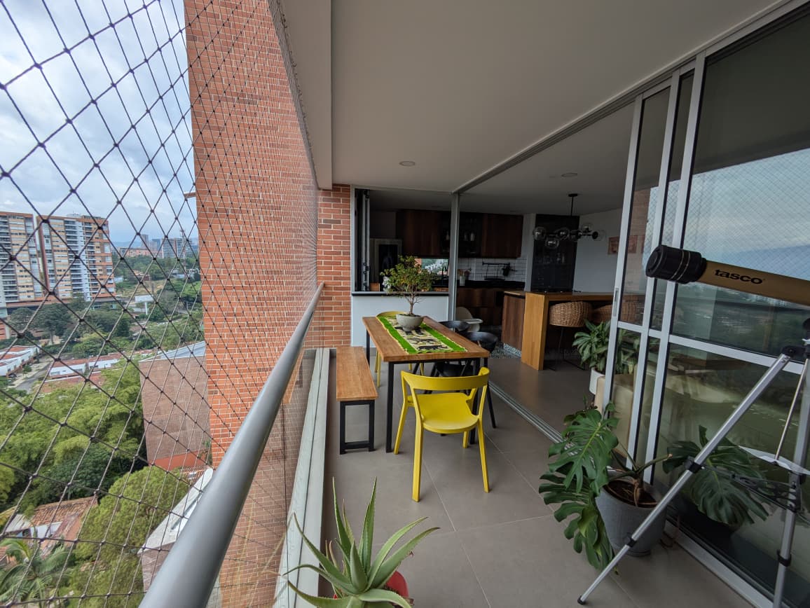 Apartamento en venta en Envigado Loma del Esmeraldal