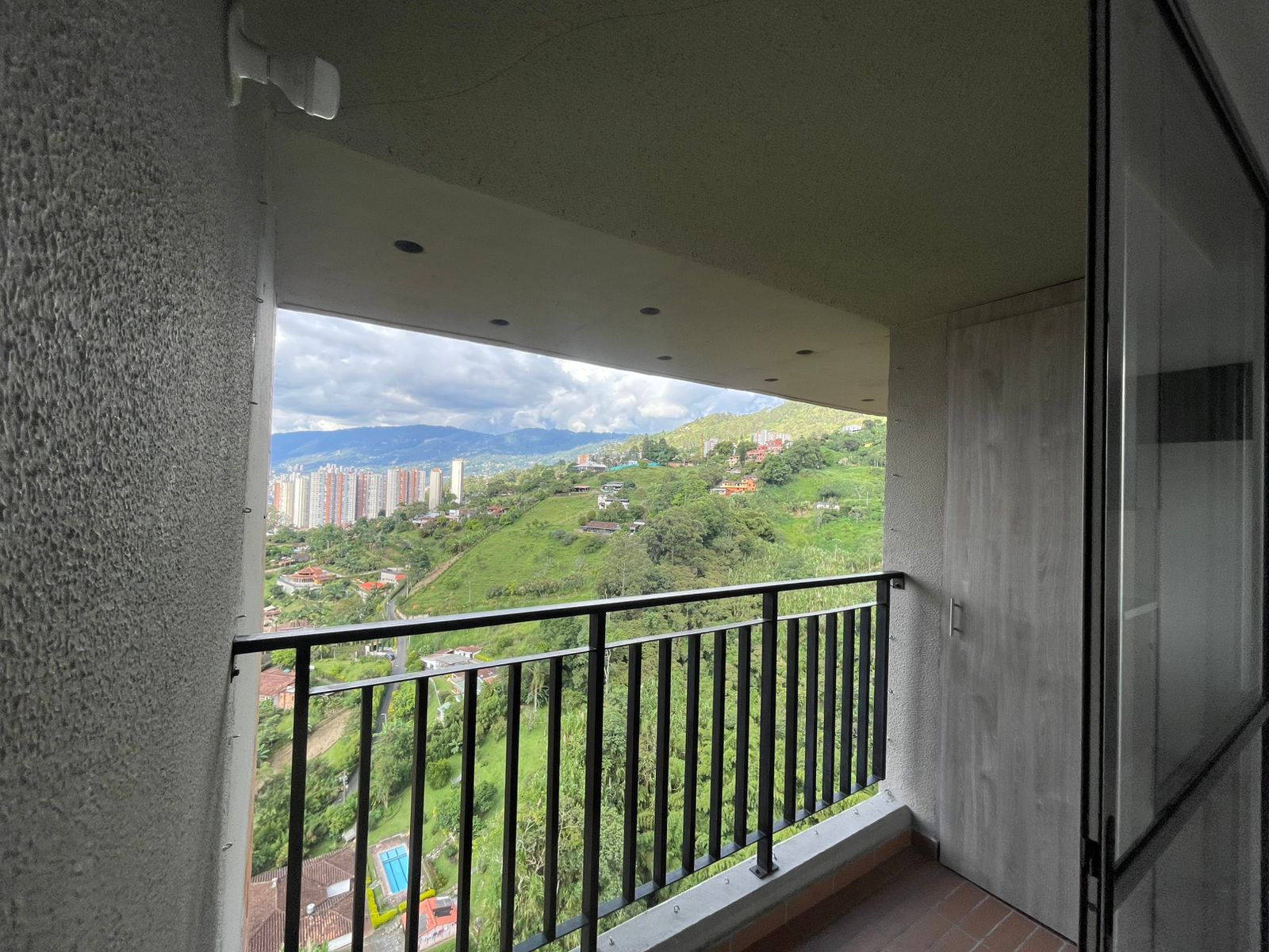 Apartamento en arriendo sector Las Lomitas Sabaneta