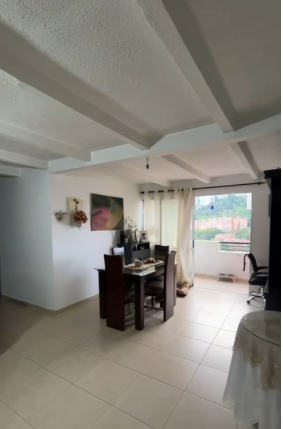 Apartamento para la Venta en Calasanz parte baja - Medellín.