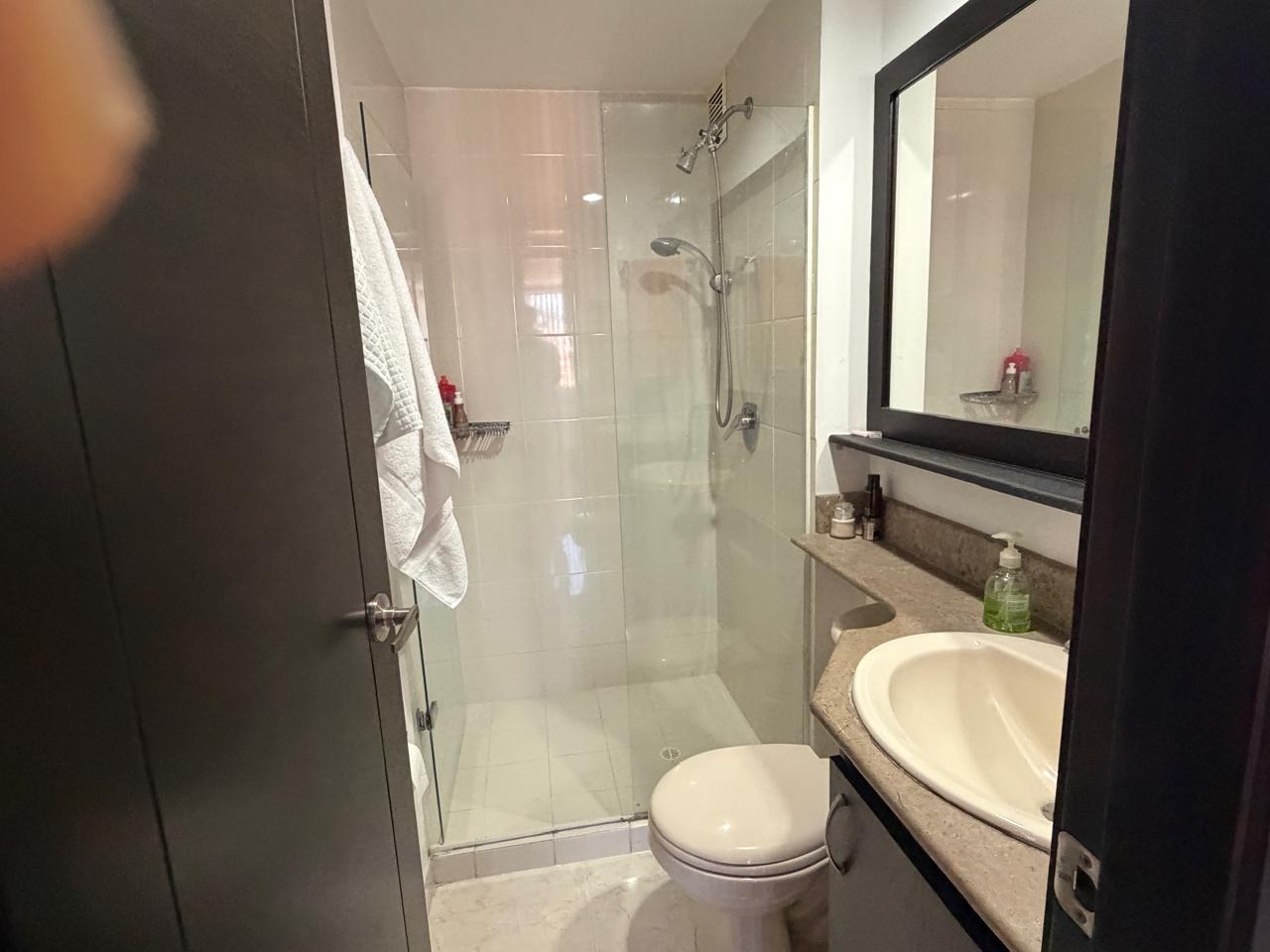 Apartamento para venta en Loma De Los Bernal