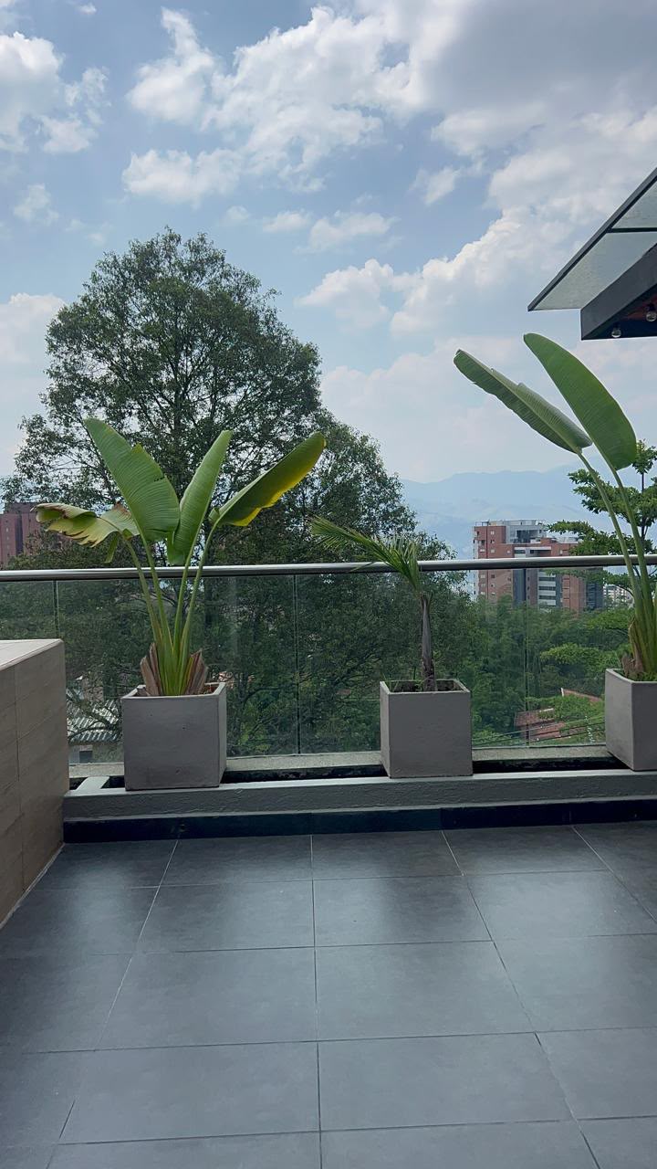 Casa para la venta en Envigado  el atravesado