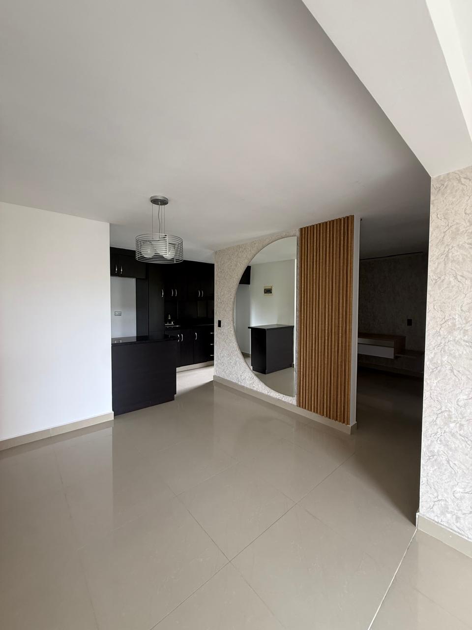 Venta de apartamento en Loma de Los Bernal  Medellin
