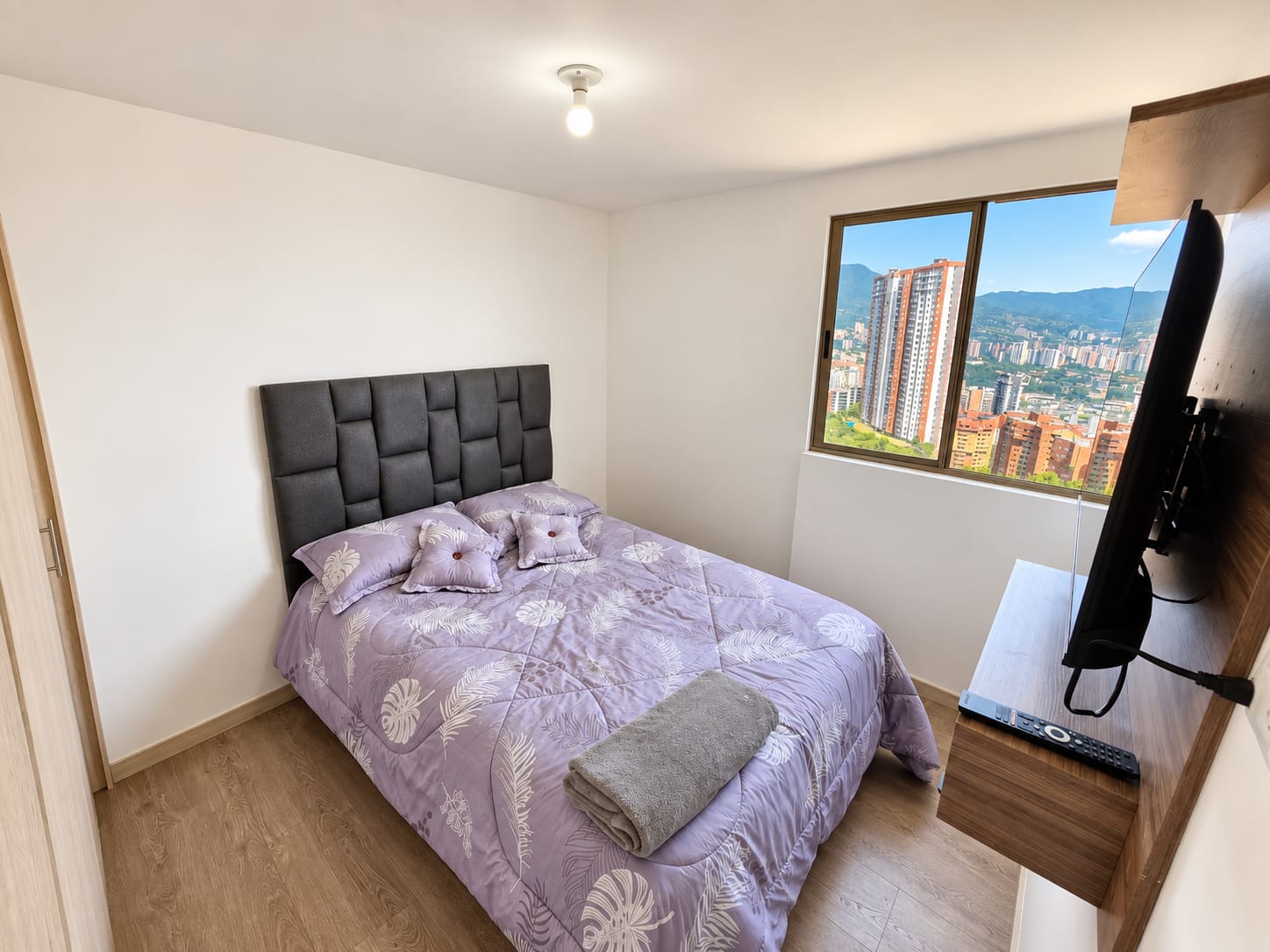 Apartamento en venta Las Lomitas Sabaneta con vista a la ciudad