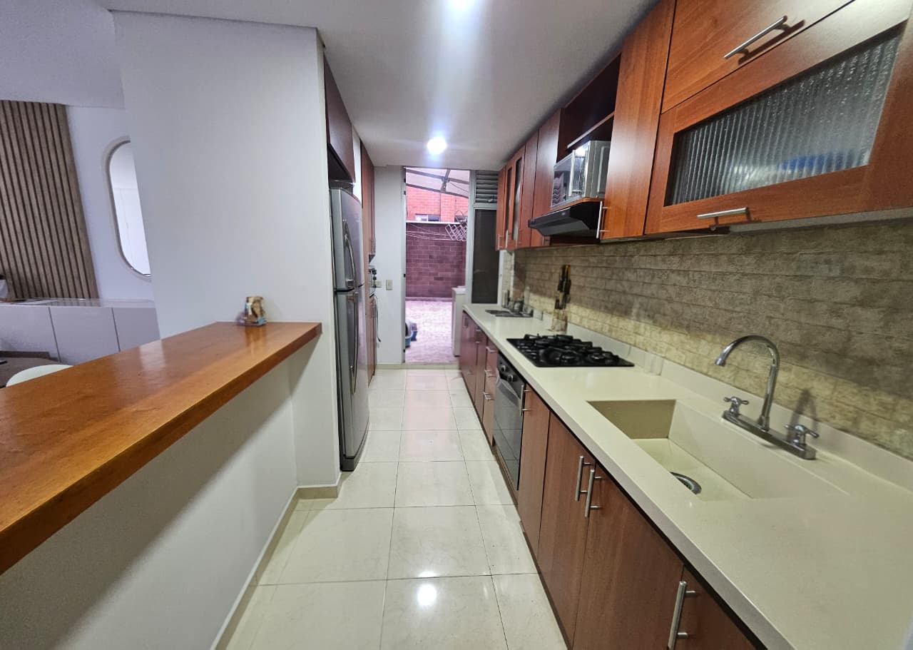 Apartamento para arriendo en Las Antillas Envigado