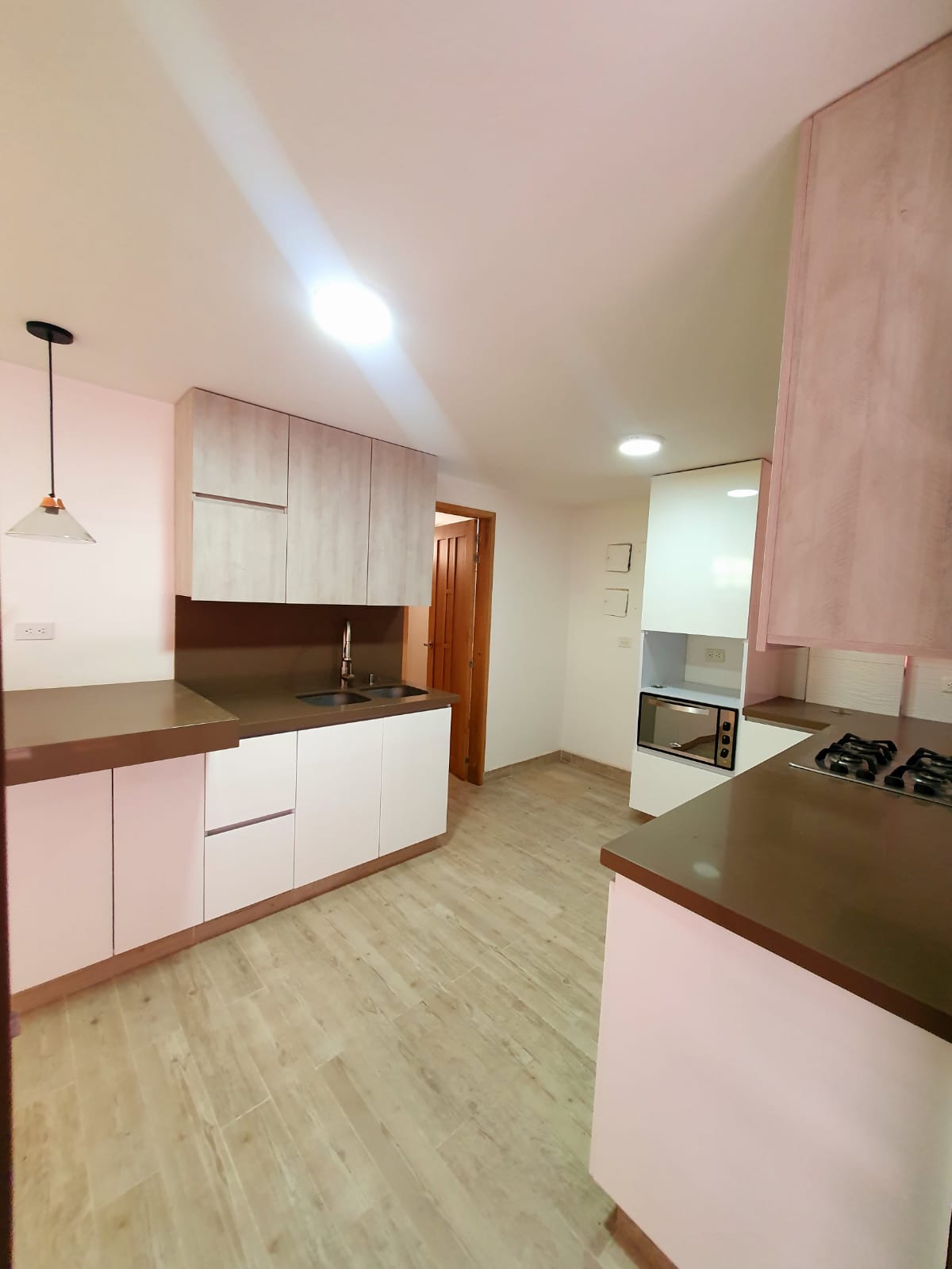 VENTA DE CASA SABANETA ANTIOQUIA.