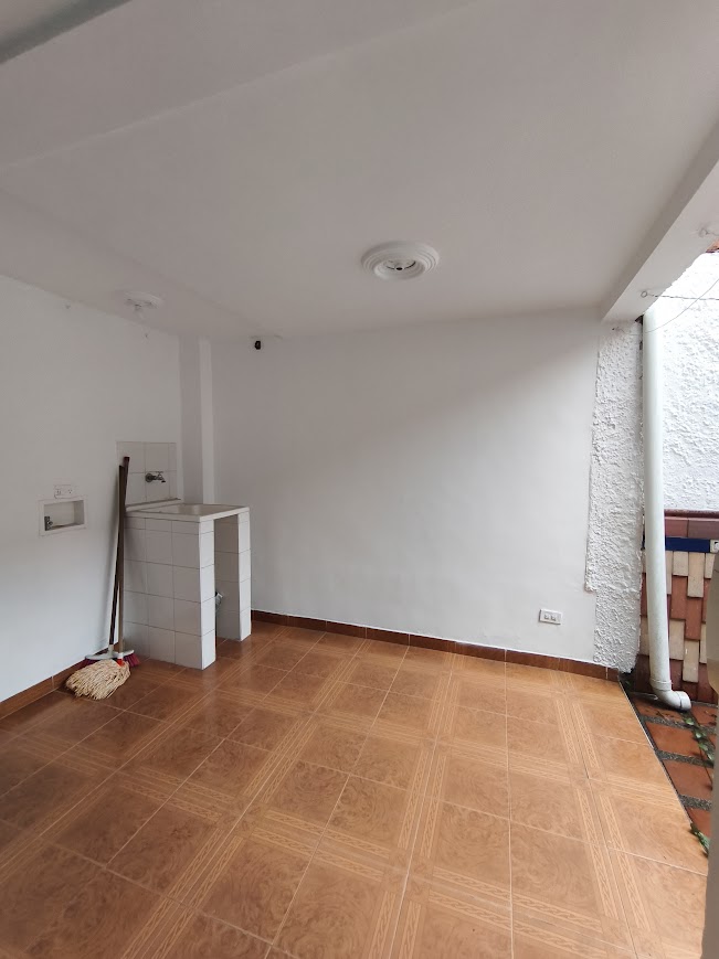 Venta de casa en Belen La Mota