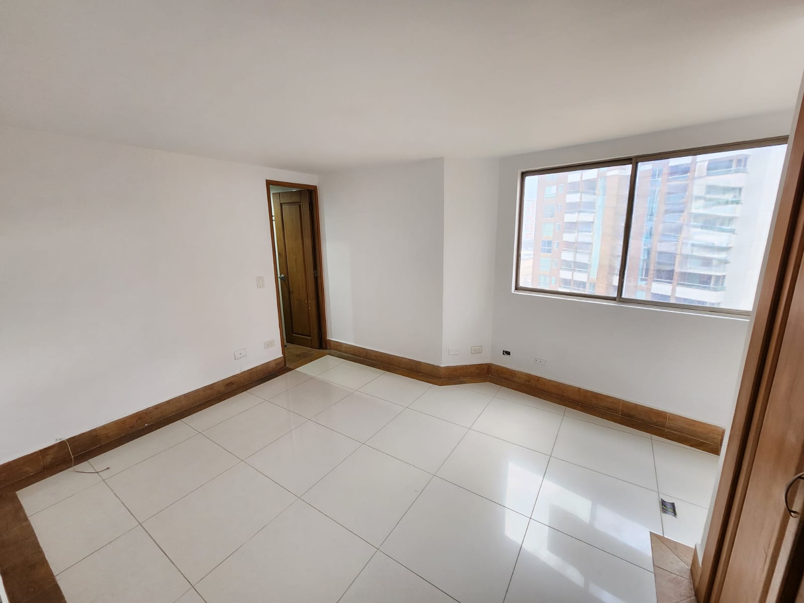Apartamento en venta en sabaneta aves maria