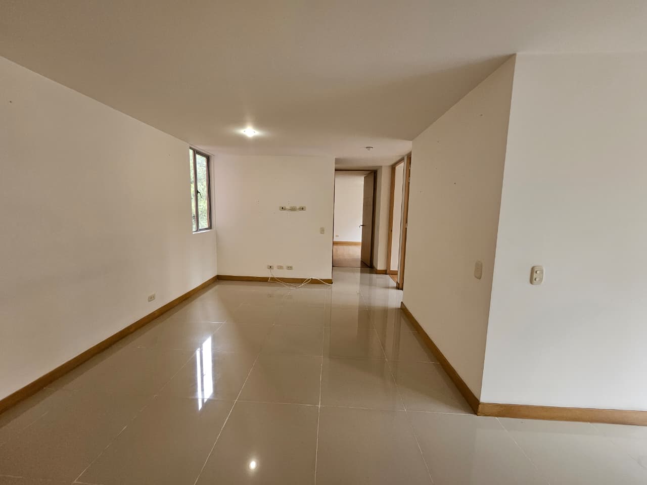 APARTAMENTO EN ARRIENDO CAMINO VERDE ENVIGADO