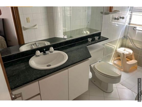 Venta de Apartamento en Laureles La Castellana Medellín Antioquia