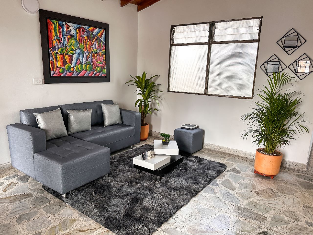 Casa amoblada para arriendo en Belén Fatima