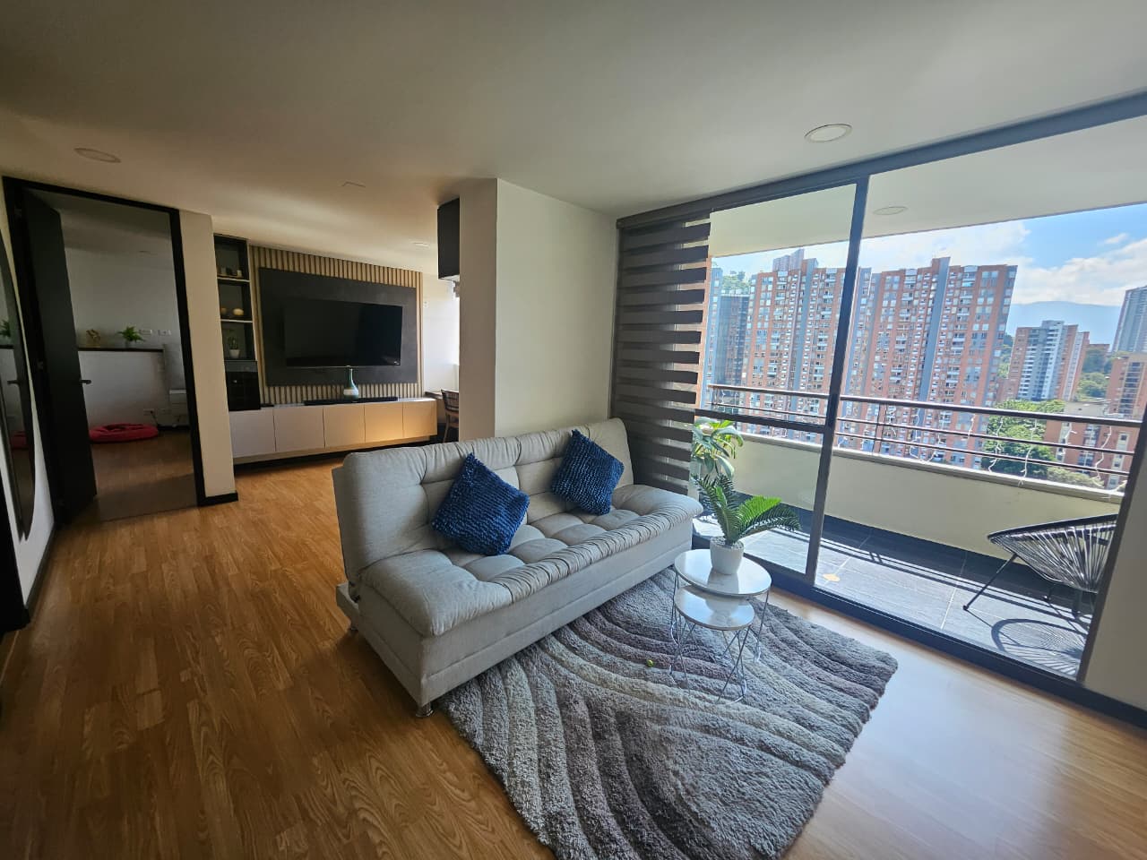Apartamento en arriendo en La Loma del Indio Poblado