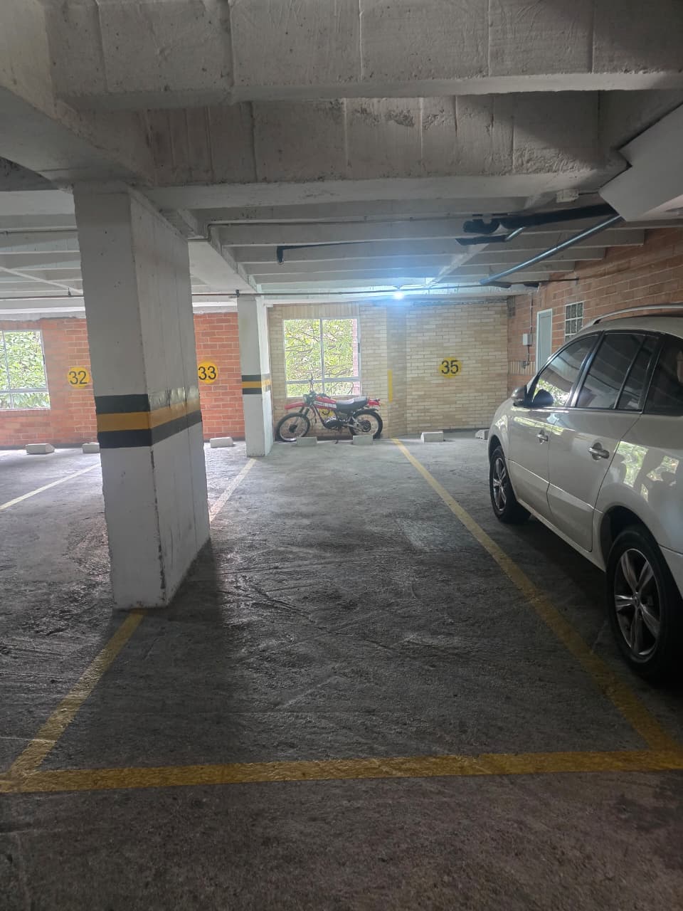 Oficina para venta en corazón de Laureles