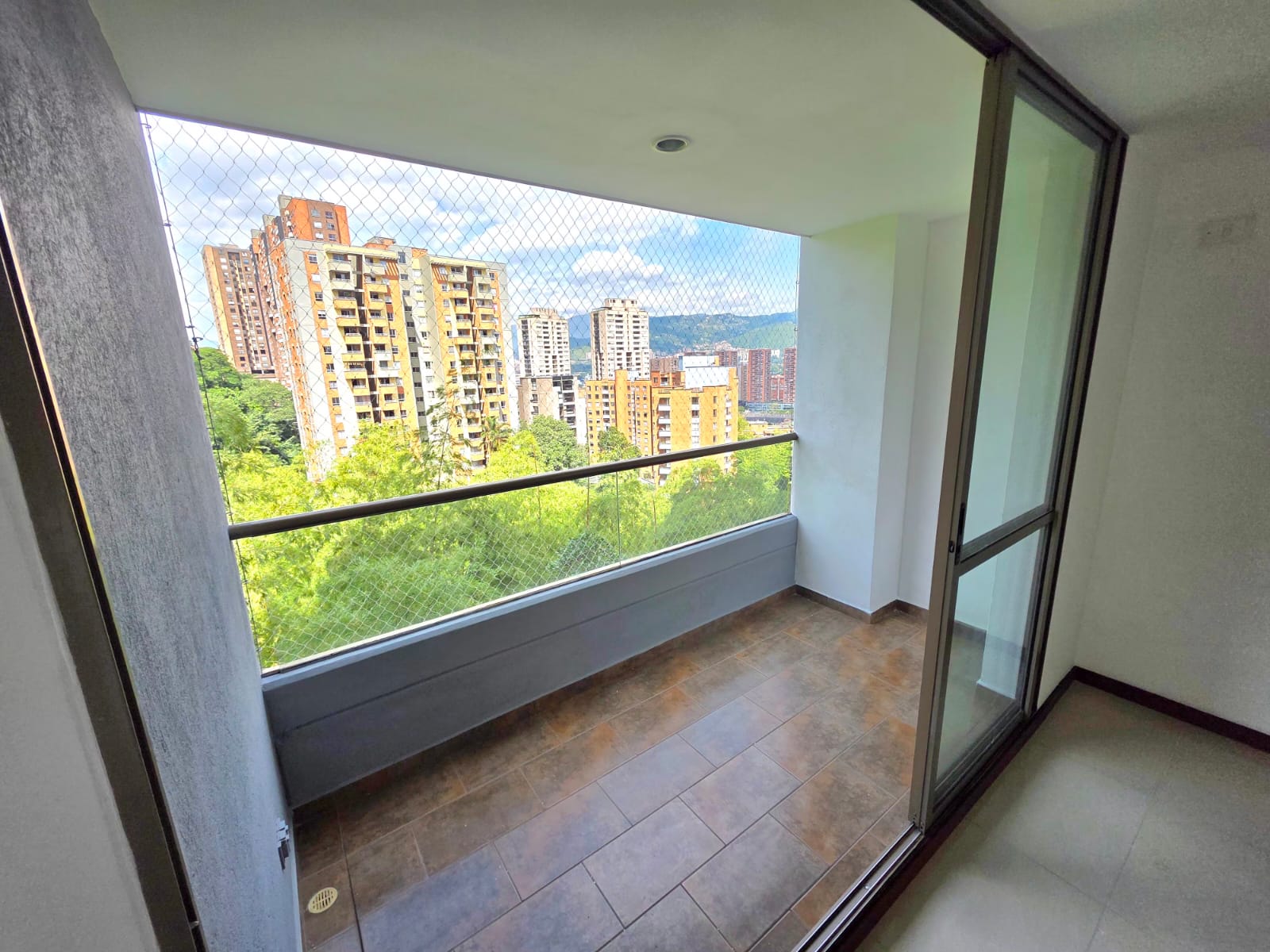 Apartamento en Venta en El Poblado Loma San Julian