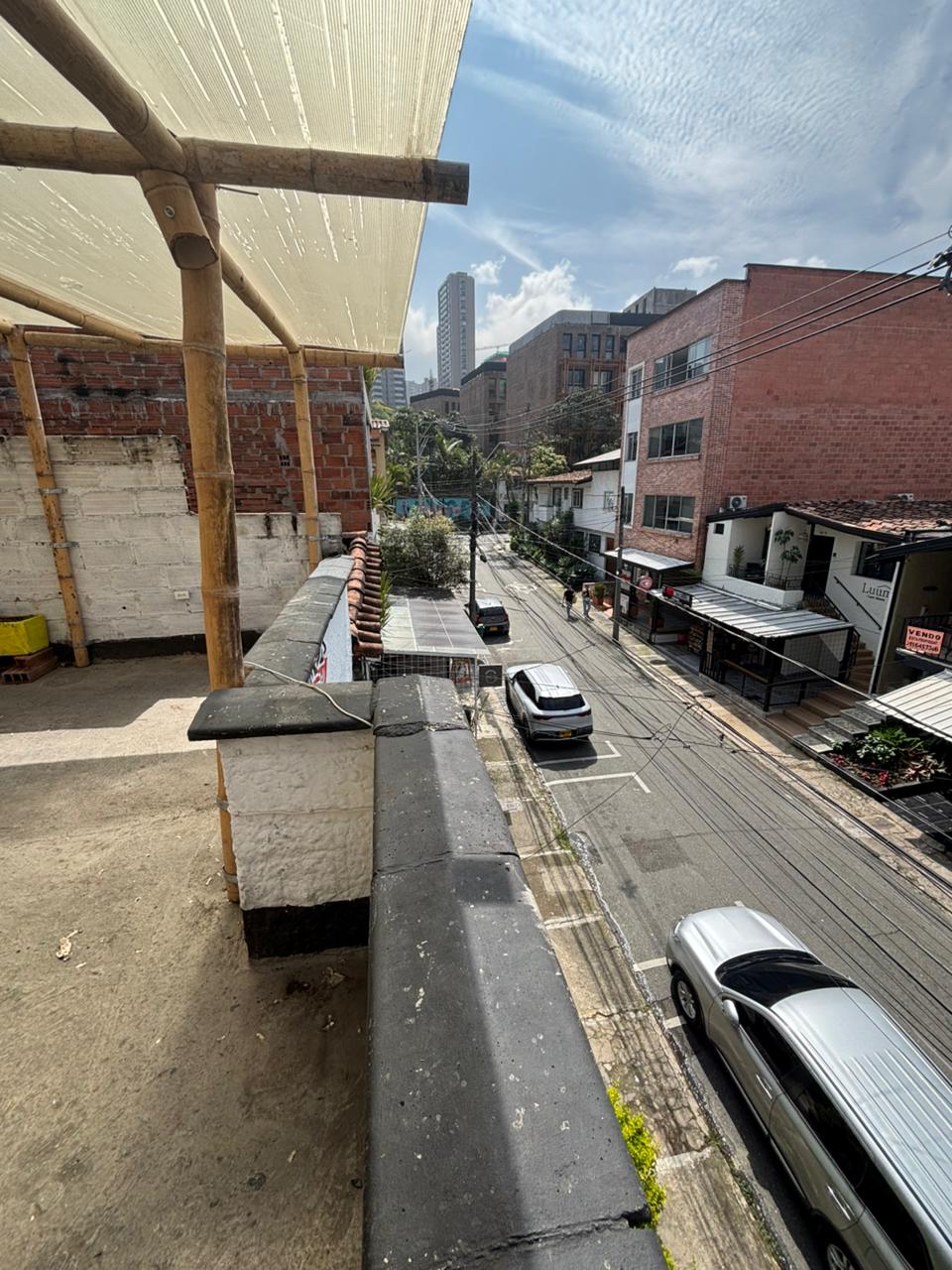 Casa para la venta en Manila El Poblado