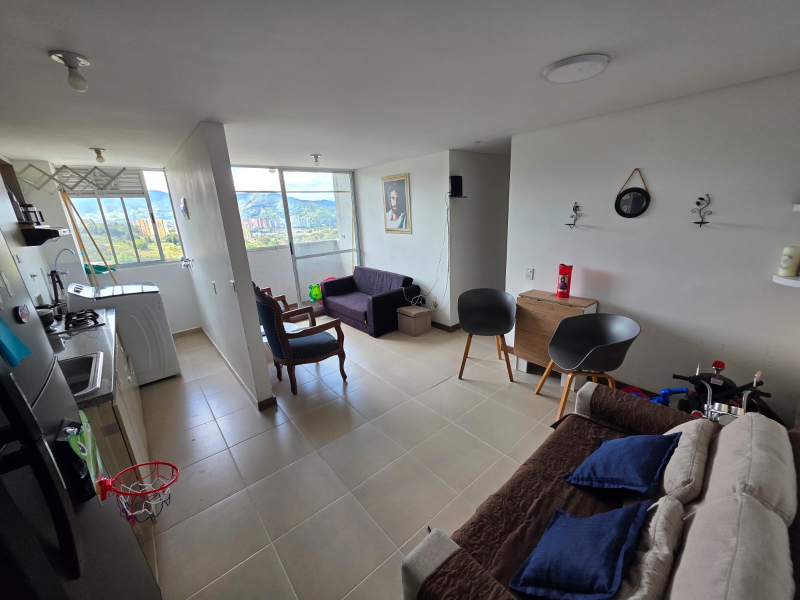 Apartamento en venta La Estrella 3 habitaciones mas parqueadero
