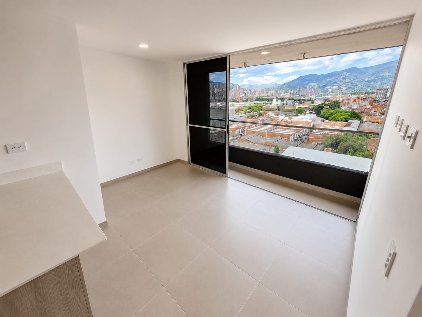 Apartamento en venta Itagüí Ciudad Coltejer Piso alto con vista