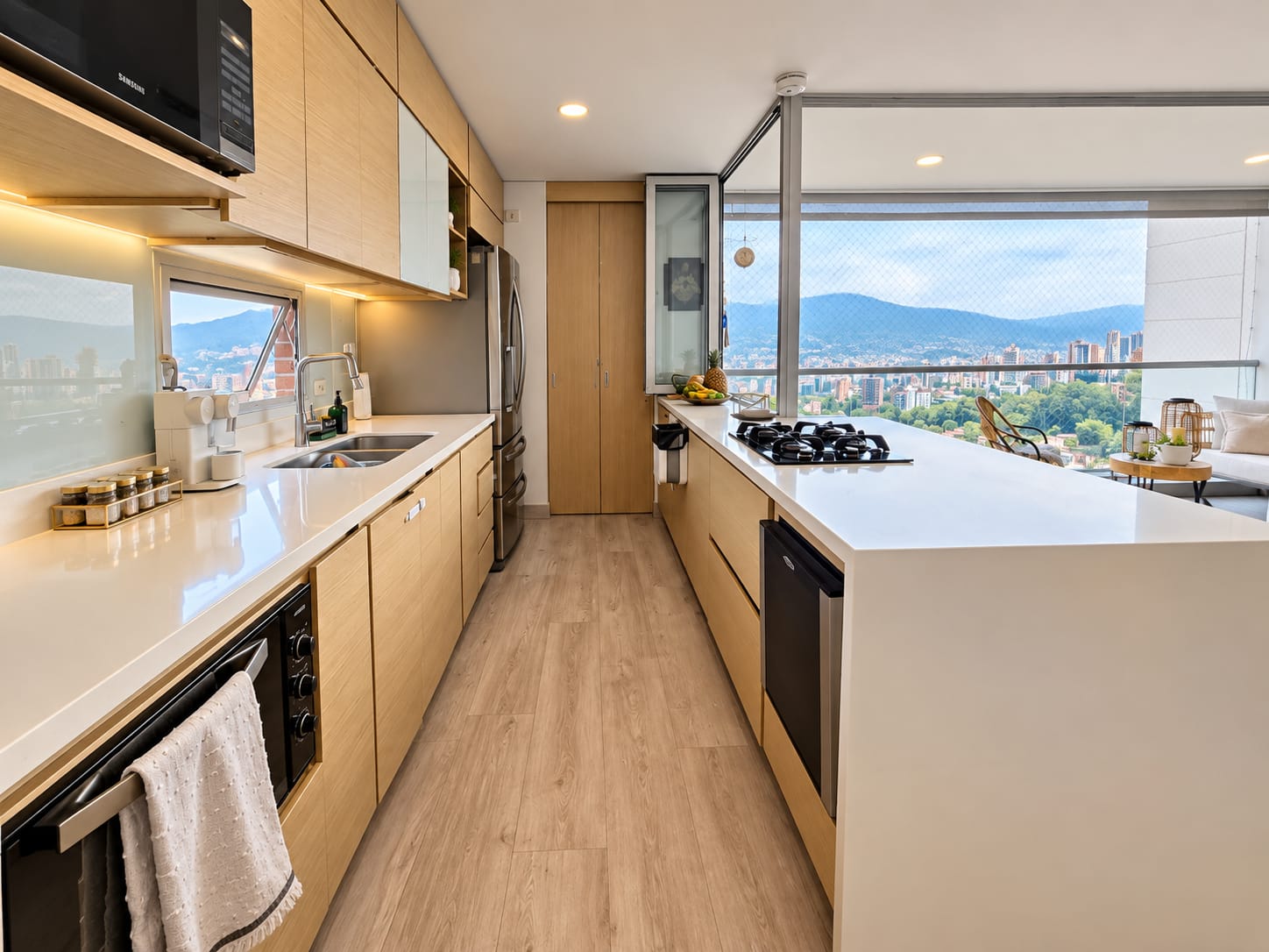 Apartamento en venta Loma del Esmeraldal Envigado – Vista panorámica