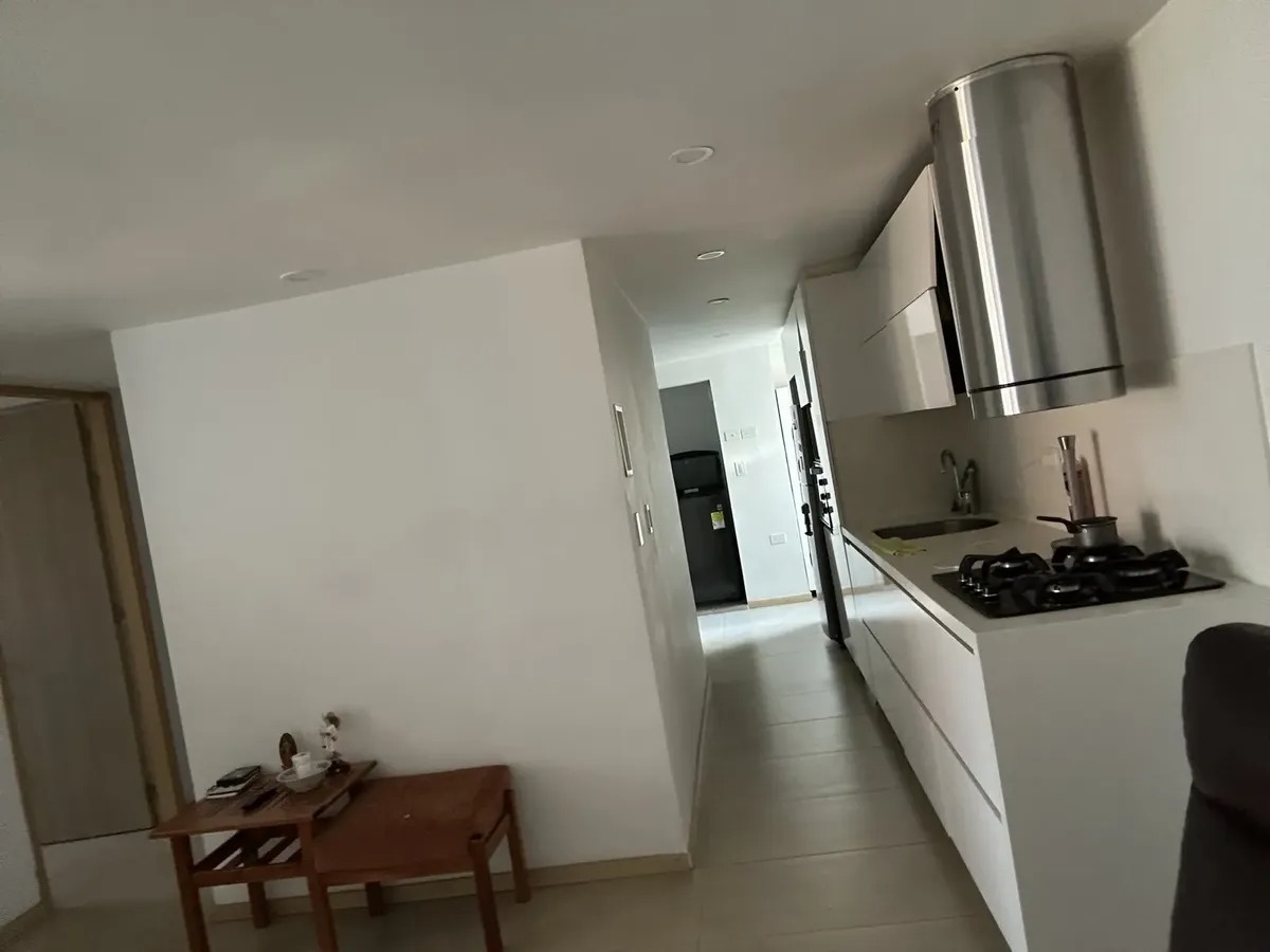Apartamento para venta en Loma de los Bernal Medellín