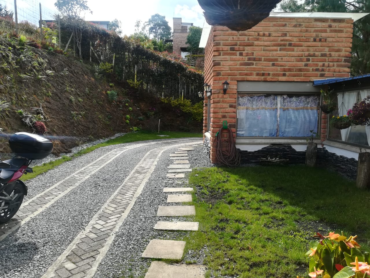 Casa para la venta en el Alto de Las Palmas Envigado