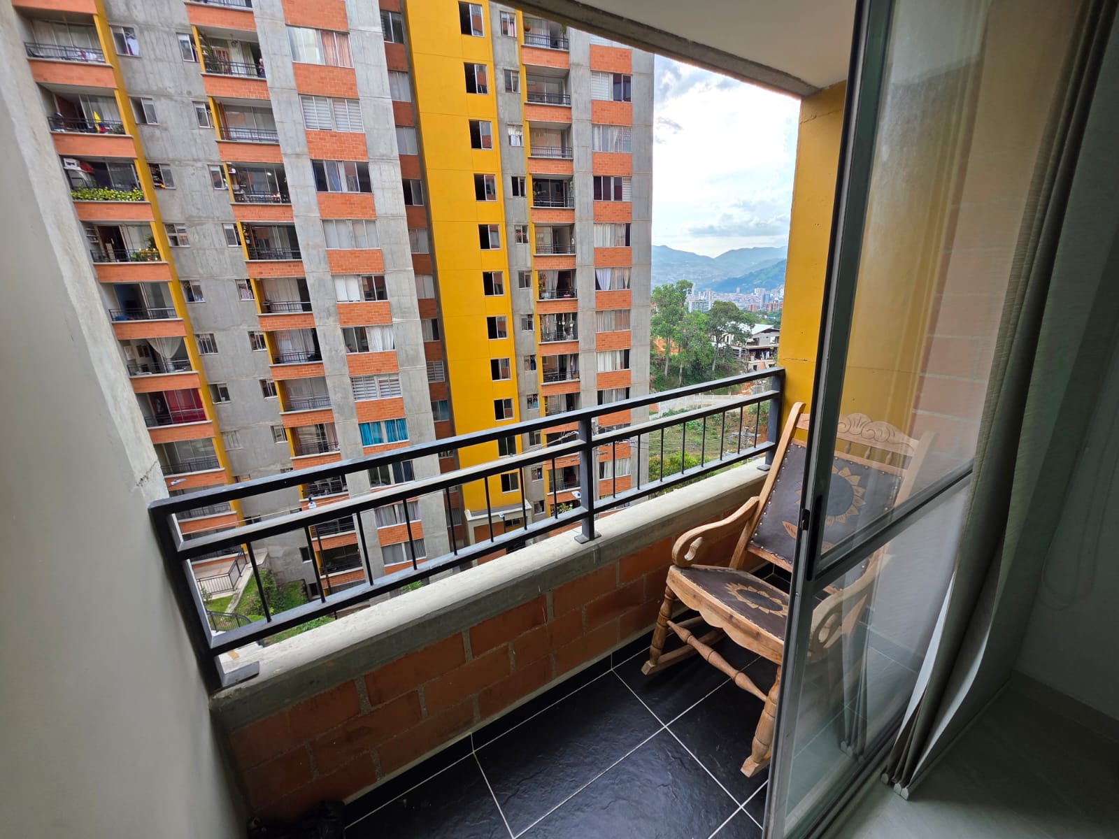 Apartamento en venta El Salado Envigado – 56 m² + 3 habitaciones