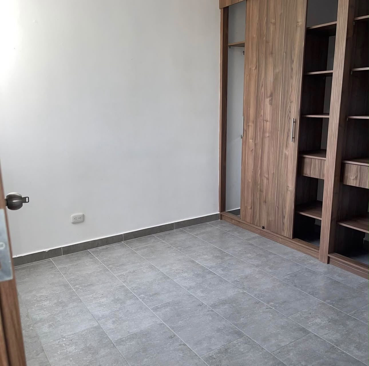 Apartamento en venta La Misericordia Copacabana – 3H + 2 baños