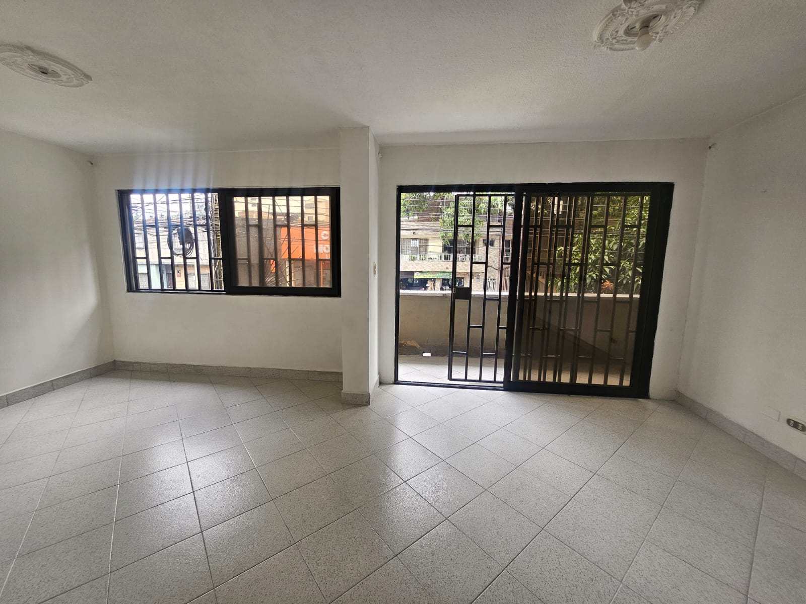 Apartamento para arriendo en Bostón Medellín