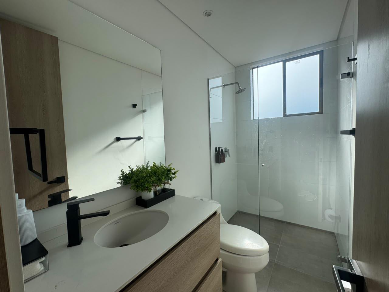 Apartamento remodelado en venta Los Balsos – 125 m² + domótica