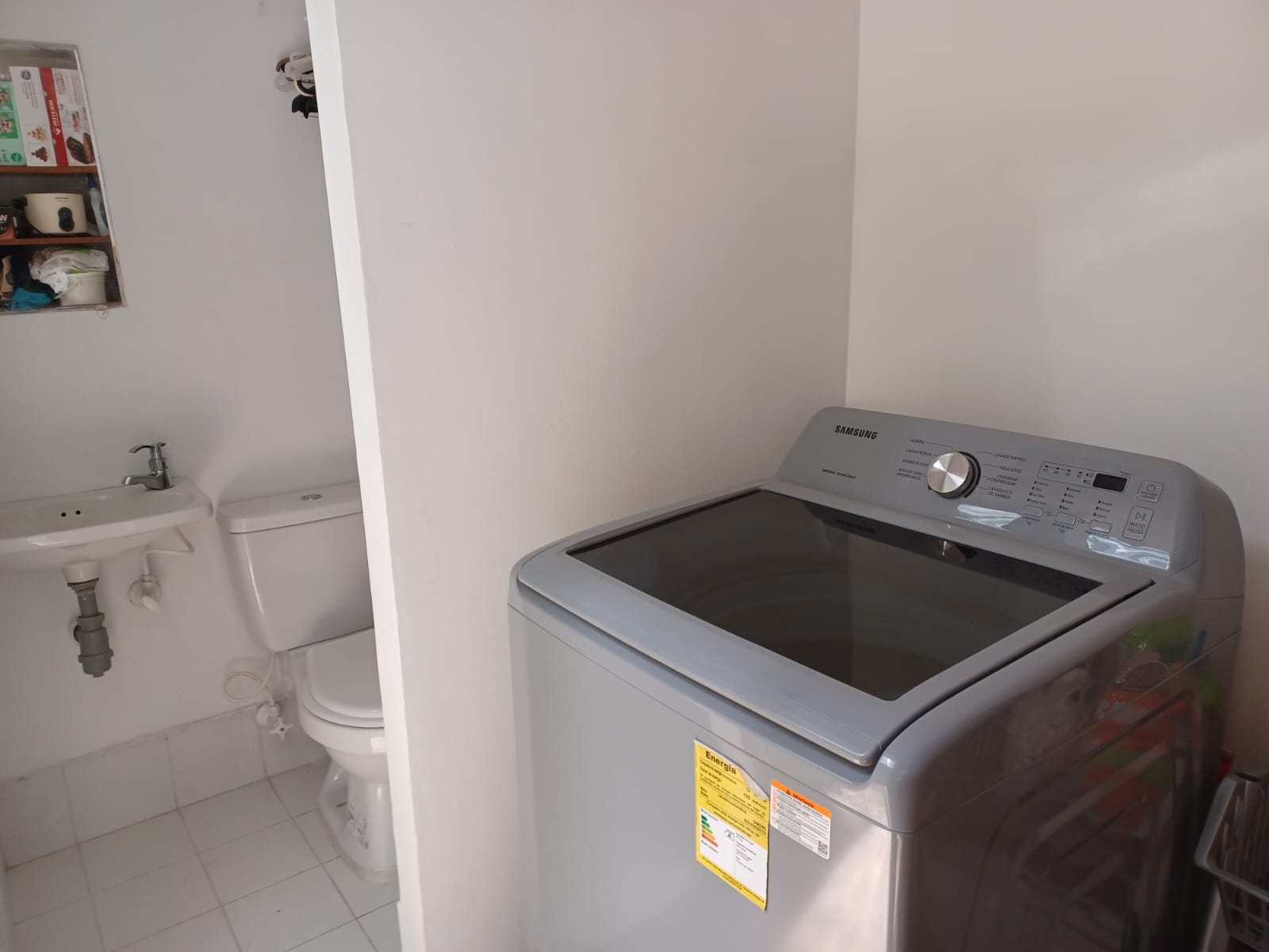 Casa para la venta en Medellin Loma de Los Bernal