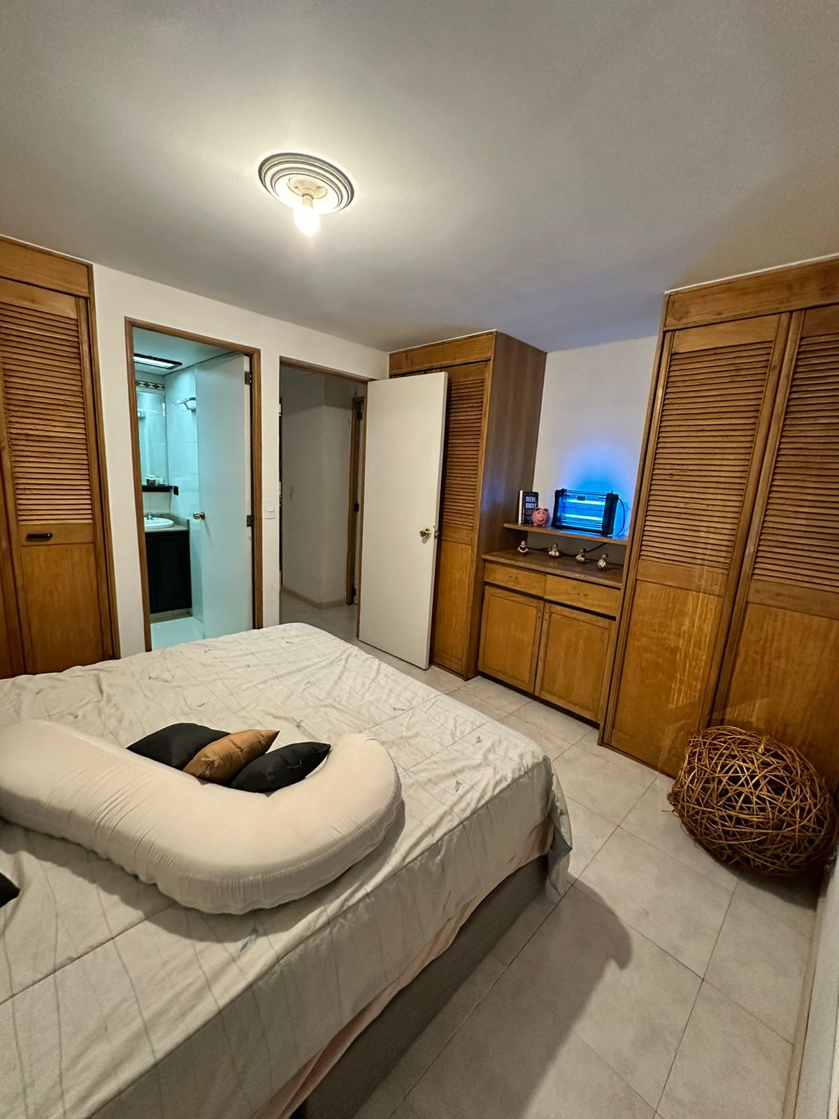Apartamento en venta Medellin Loma de los Bernal