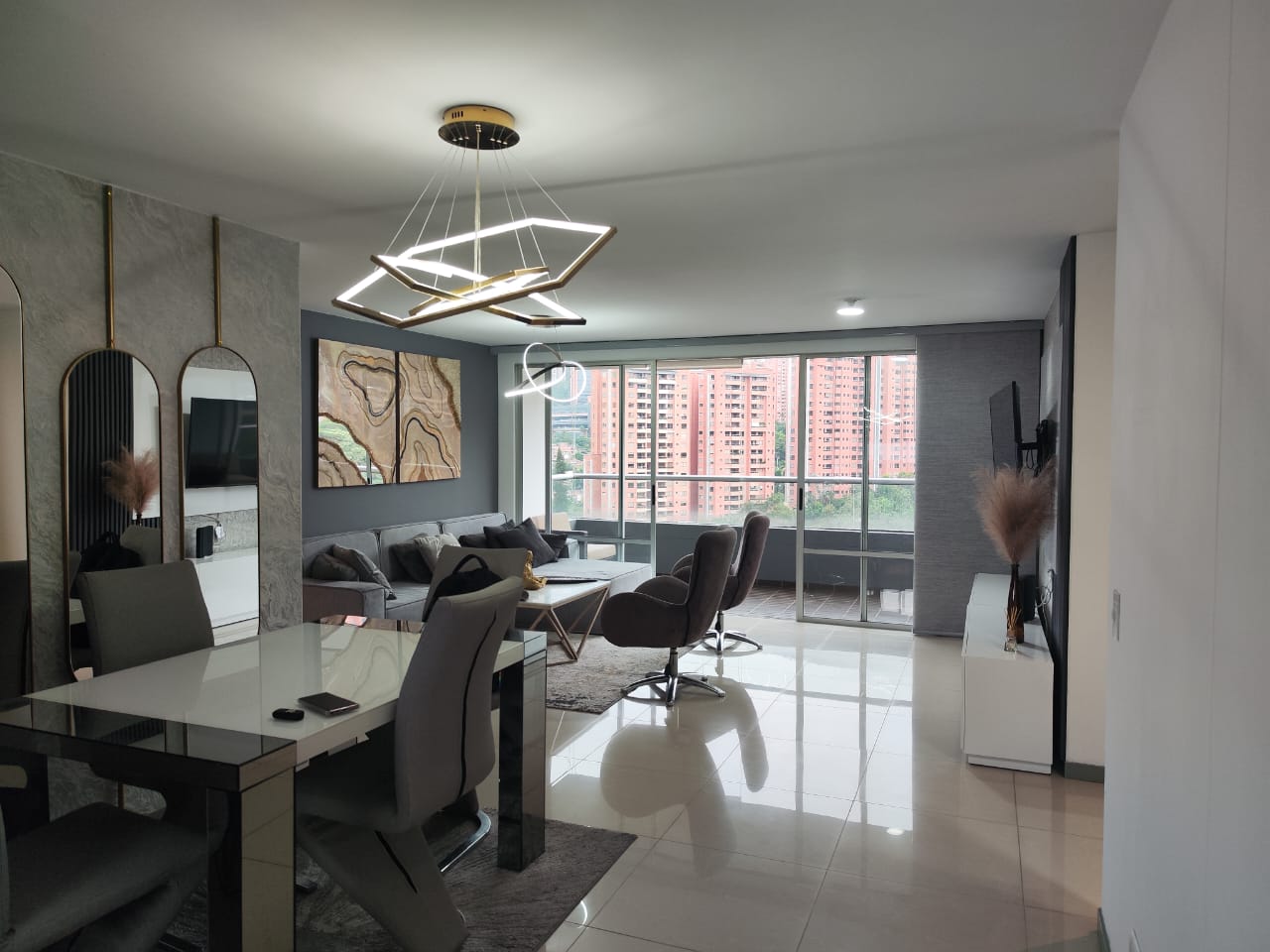 Apartamento amoblado para la venta- Poblado los Balsos Medellín