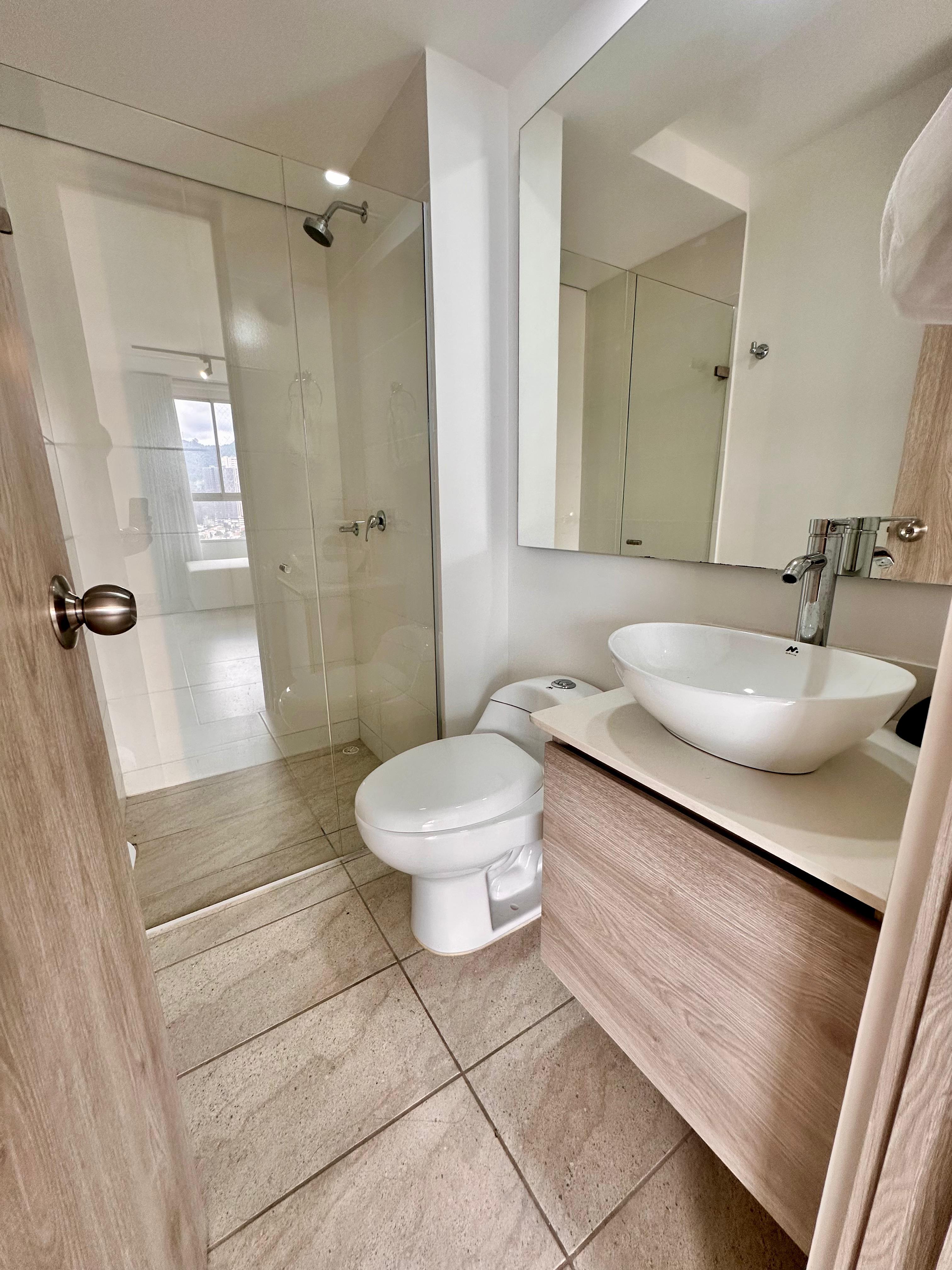 Apartamento amoblado en VENTA en sabaneta, sector las lomitas