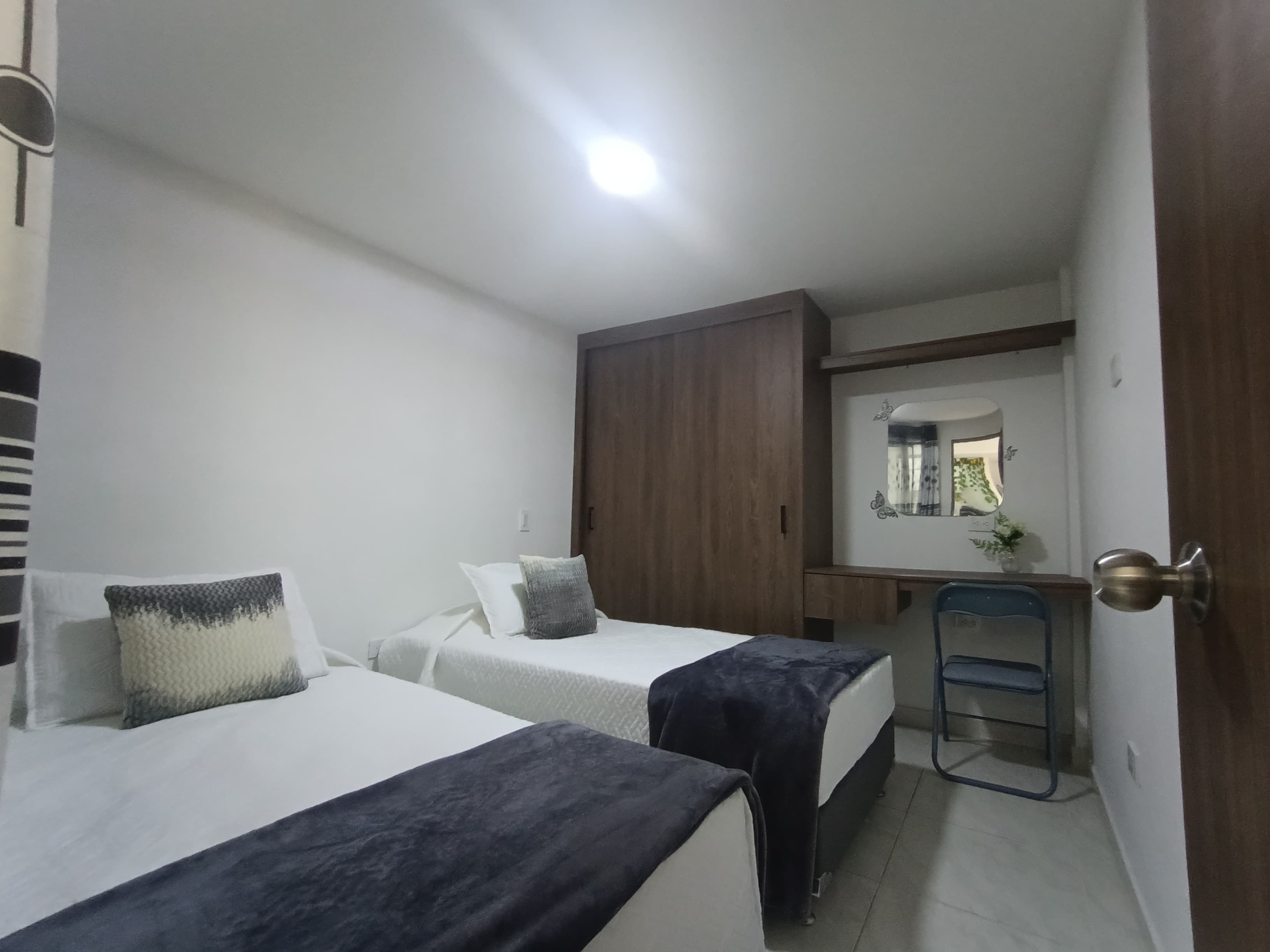 APARTAMENTO AMOBLADO PARA ARRIENDO EN EL BARRIO SANTA FE