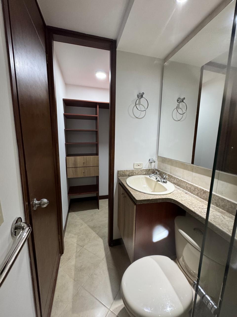 Apartamento en venta en Laureles